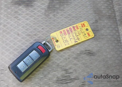 2016 Mitsubishi Outlander Es/Se/Sel from USA, damaged, VIN JA4AZ3A33GZ008081